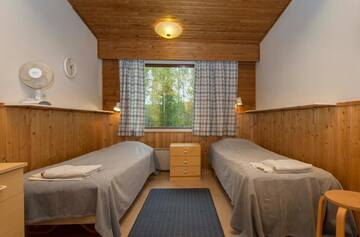 Фото номера Шале Комплексы для отдыха с коттеджами/бунгало Camping Cottages Kyyrönkaita г. Kyyrö 7
